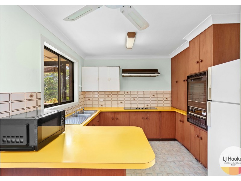 34 Redhead Road, Red Head NSW 2430