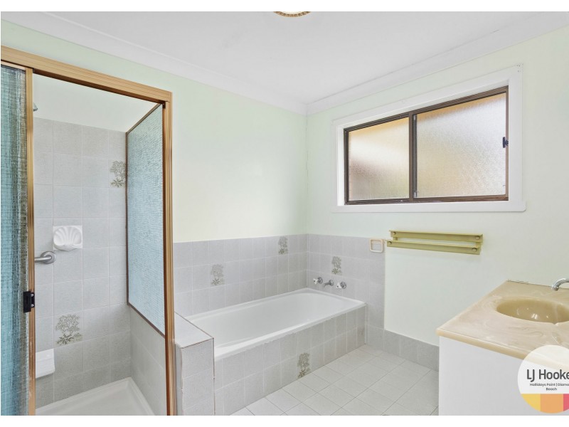 34 Redhead Road, Red Head NSW 2430