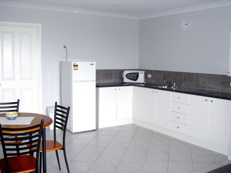 Hallidays Point NSW 2430