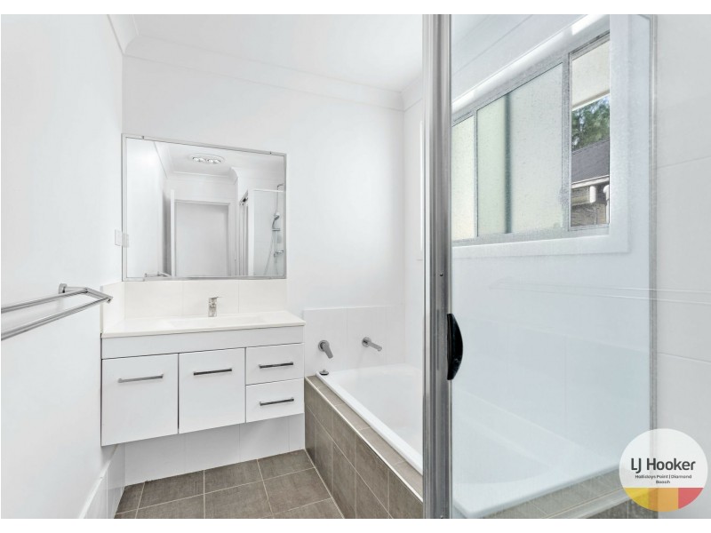 12 Laguna Court, Black Head NSW 2430