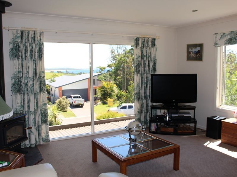 22 Twilight Close, Red Head NSW 2430