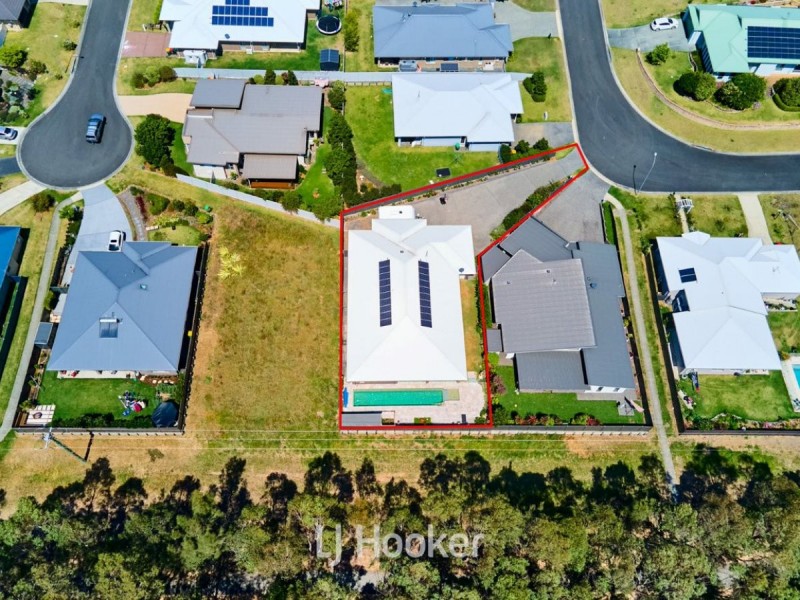 13 Hillside Terrace, Black Head NSW 2430