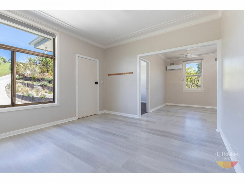 10 Creekline Crescent, Tallwoods Village NSW 2430