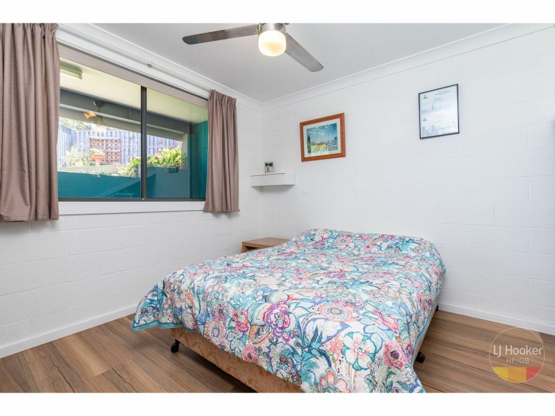 35 Seabreeze Parade, Black Head NSW 2430