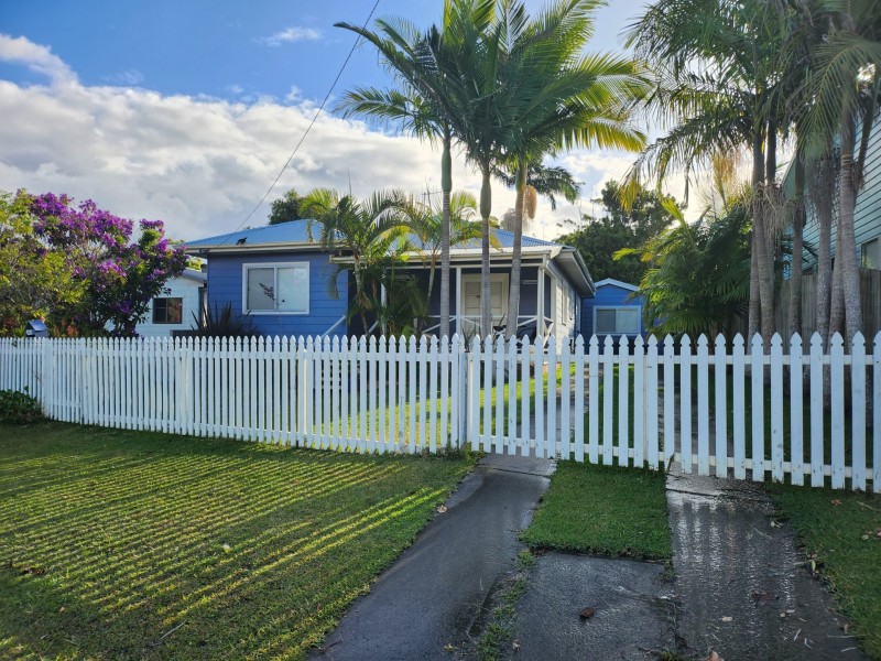 14 Saltwater Crescent, Diamond Beach NSW 2430