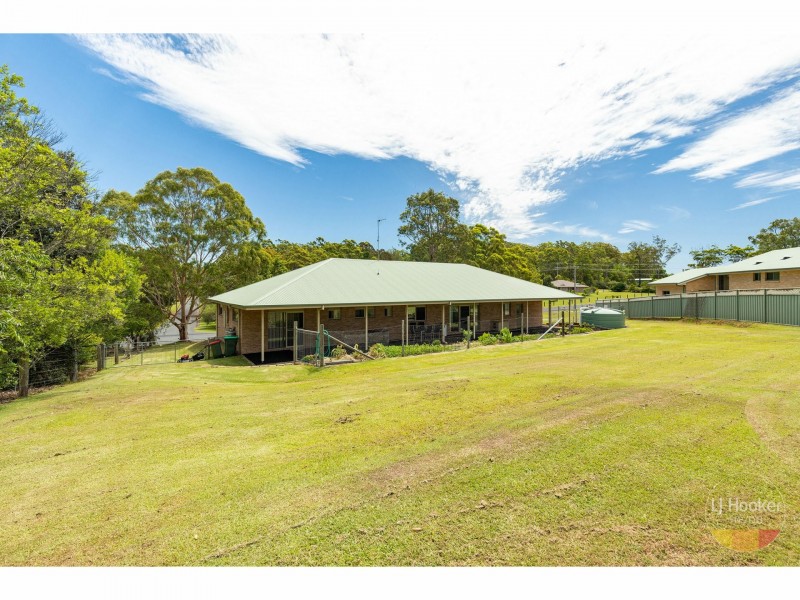 4a Federation Drive, Hallidays Point NSW 2430