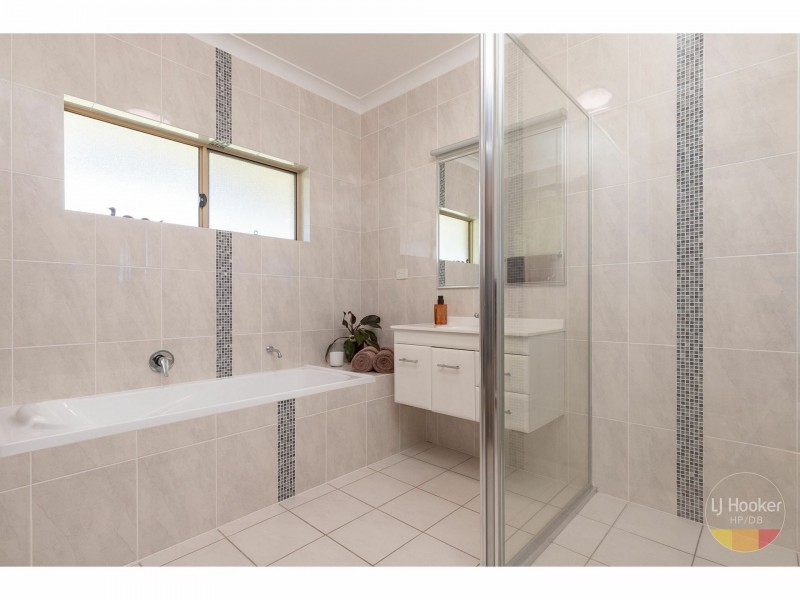 4a Federation Drive, Hallidays Point NSW 2430