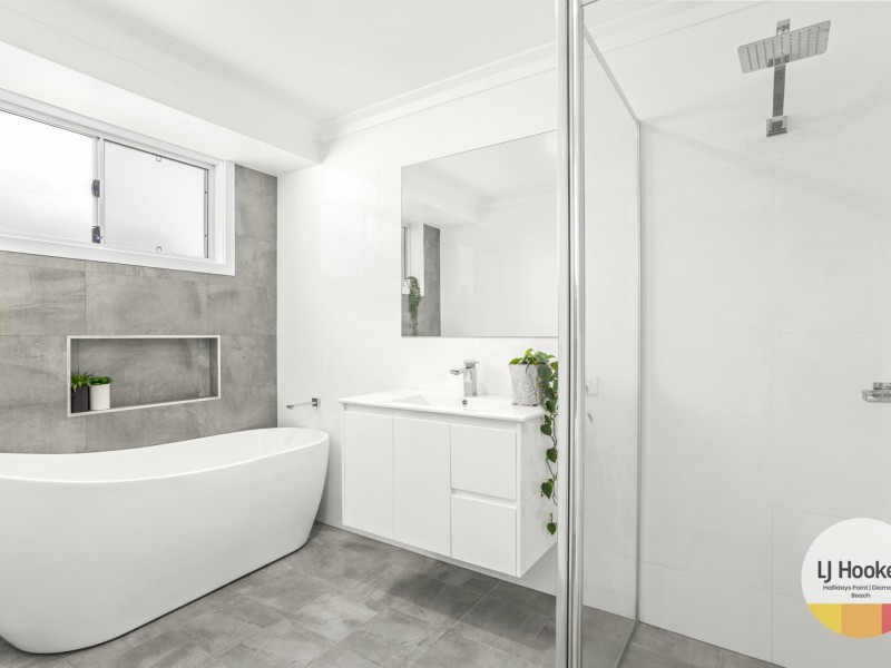 5 St Andrews Court, Tallwoods Village NSW 2430