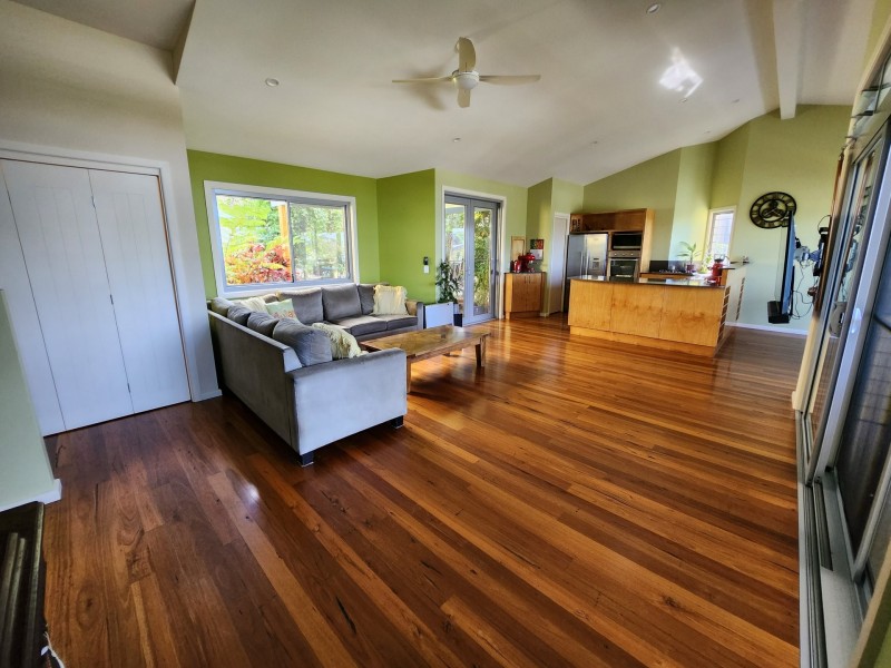 4 Callemondah Lane, Black Head NSW 2430