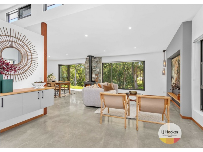 19 Panorama Drive, Diamond Beach NSW 2430