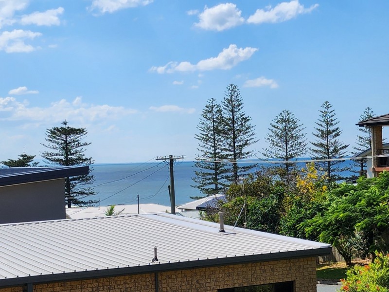 1 Callemondah Lane, Black Head NSW 2430