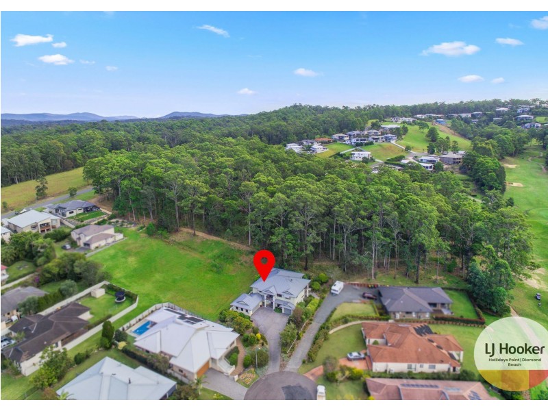 2/6 The Grove, Tallwoods Village NSW 2430