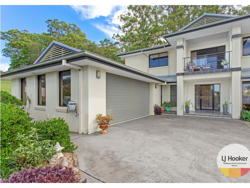 2/6 The Grove, Tallwoods Village NSW 2430