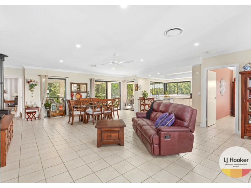 2/6 The Grove, Tallwoods Village NSW 2430