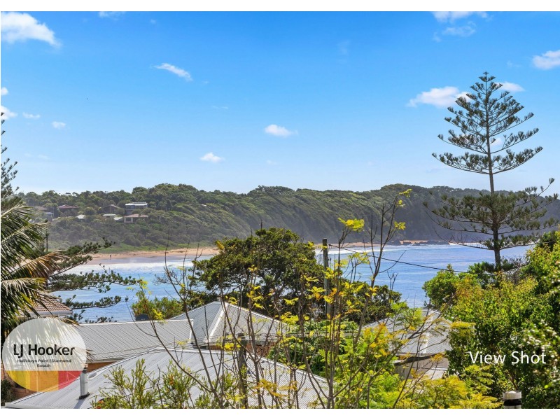 9 High Street, Black Head NSW 2430