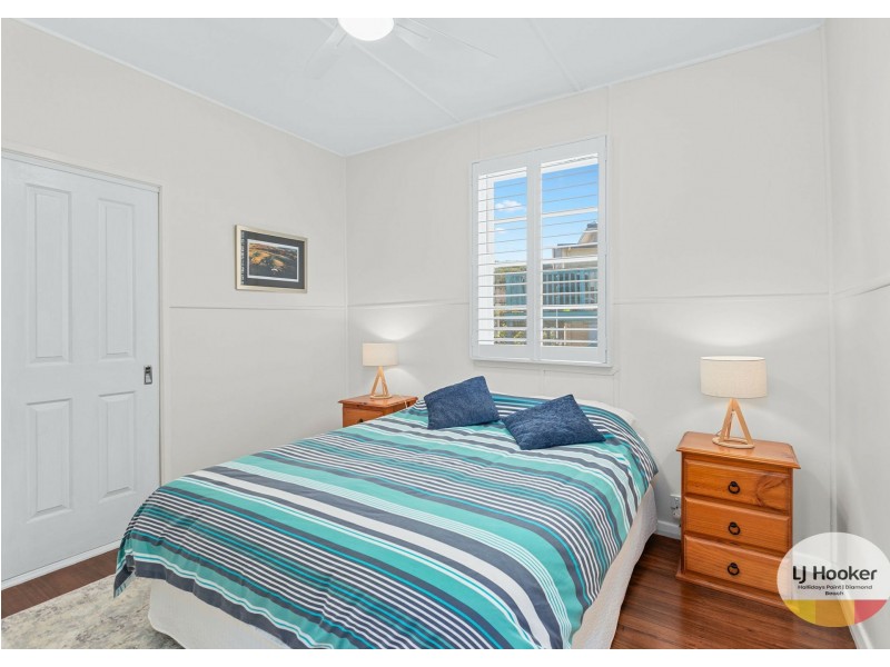 9 High Street, Black Head NSW 2430
