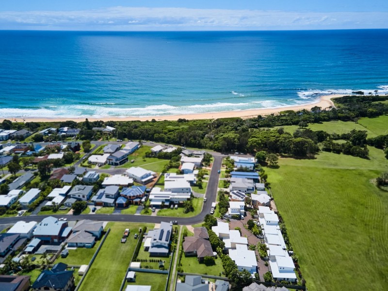 8/33-37 Emerald Drive, Diamond Beach NSW 2430