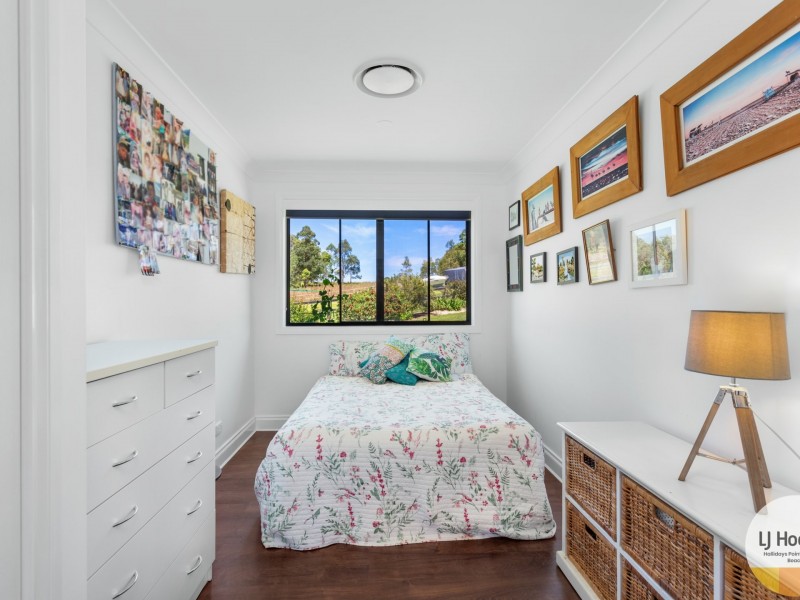 4 Idlewoods Crescent, Rainbow Flat NSW 2430