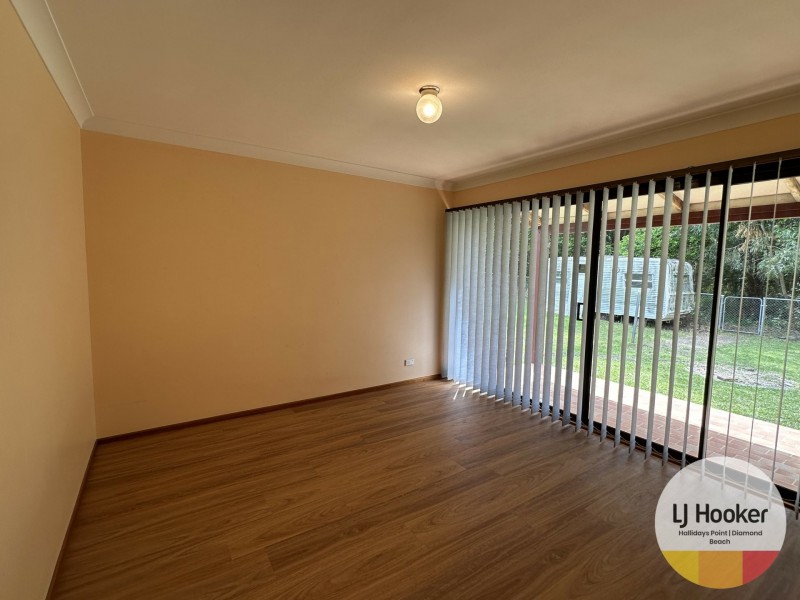 11 Gary Road, Diamond Beach NSW 2430