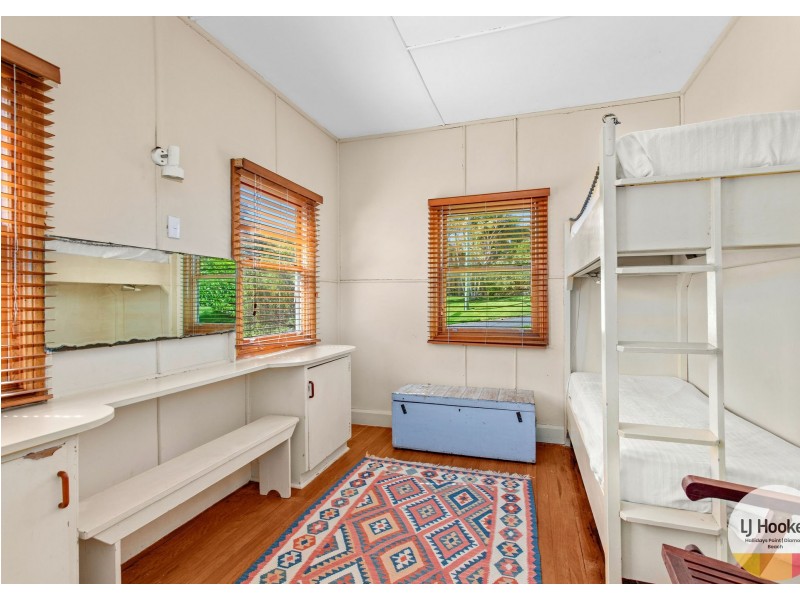 19 High Street, Black Head NSW 2430