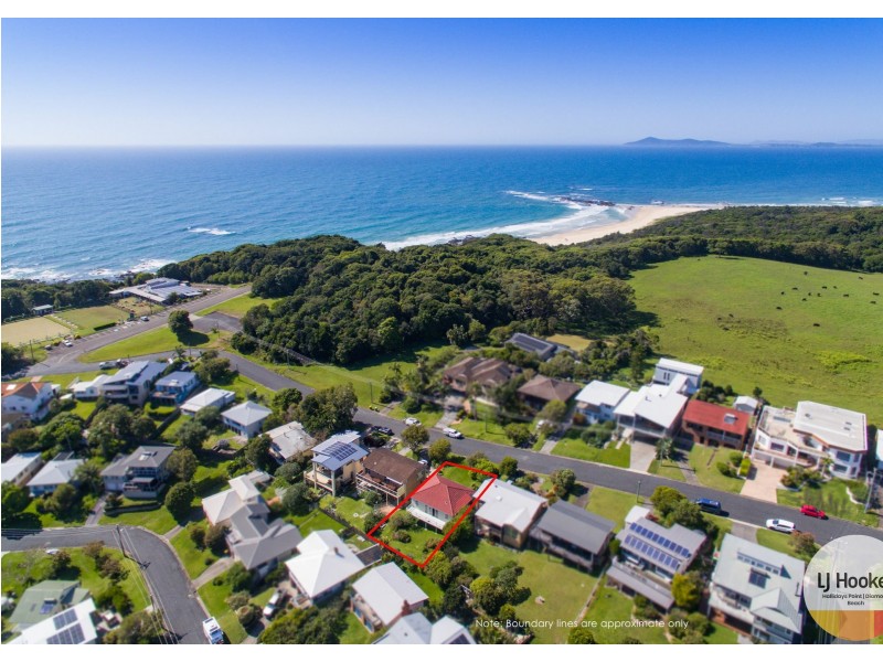 19 High Street, Black Head NSW 2430