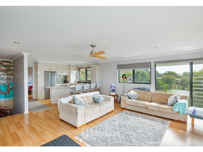 19 Escapade Avenue, Diamond Beach NSW 2430