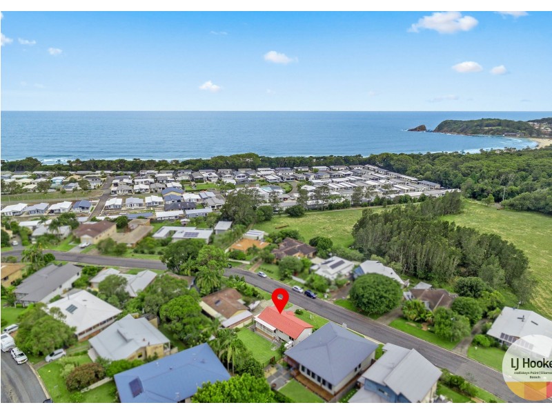 8 Hope Street, Red Head NSW 2430