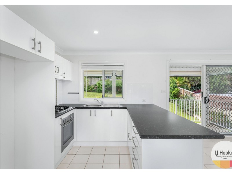 8 Hope Street, Red Head NSW 2430