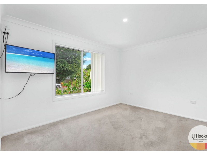 8 Hope Street, Red Head NSW 2430