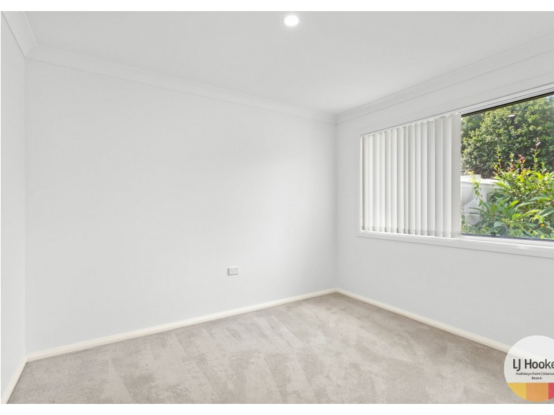 8 Hope Street, Red Head NSW 2430