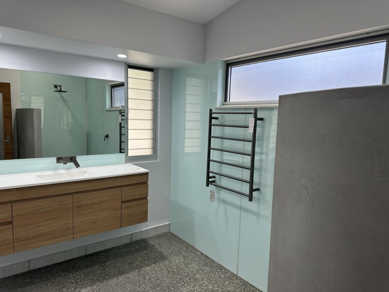 Unit 2/18 Glen Court, Black Head NSW 2430