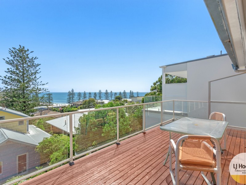 41 High Street, Black Head NSW 2430