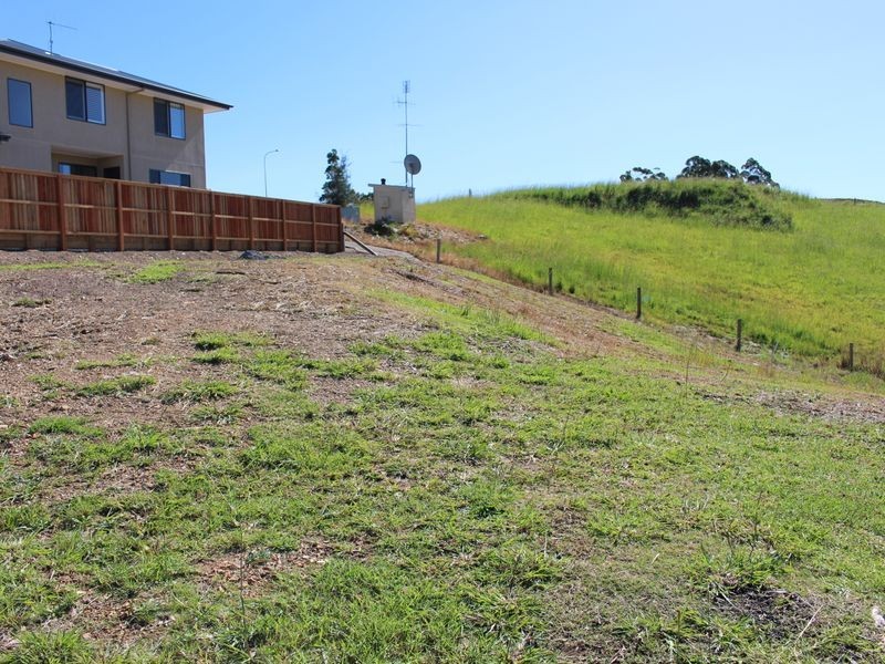 4 Eastern Valley Way, Tallwoods Village NSW 2430