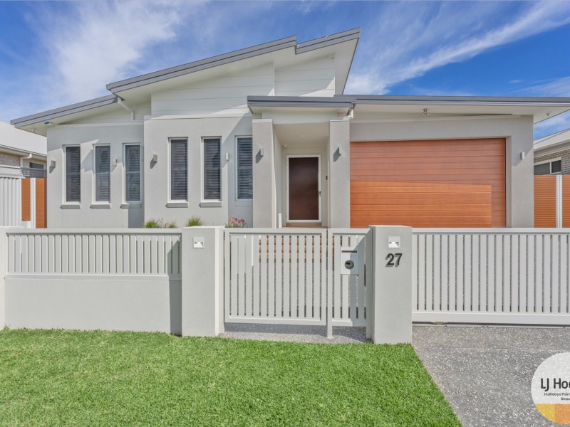 27 Shores Crescent, Diamond Beach NSW 2430