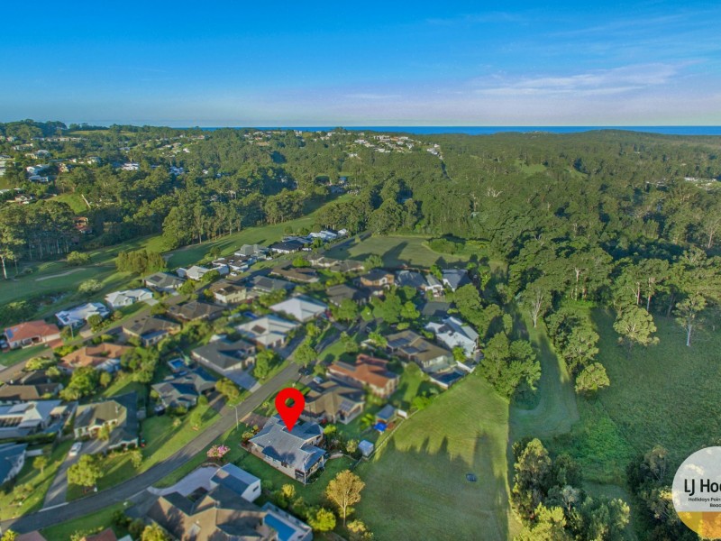 9 Barber Close, Tallwoods Village NSW 2430