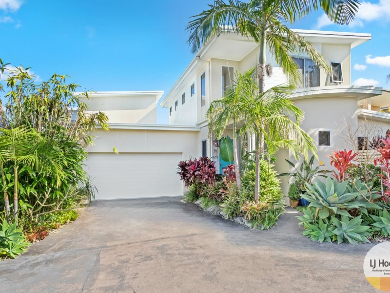 1/33-37 Emerald Drive, Diamond Beach NSW 2430