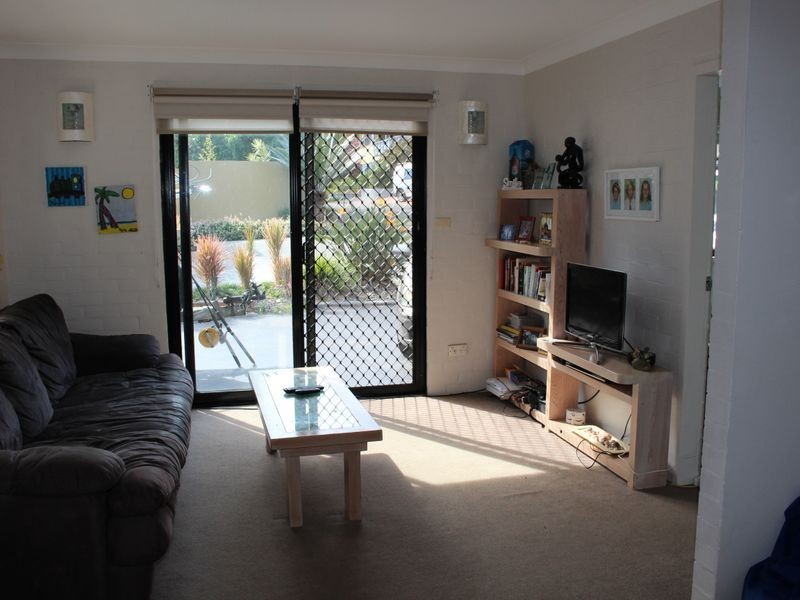 20 Surfview Avenue, Black Head NSW 2430