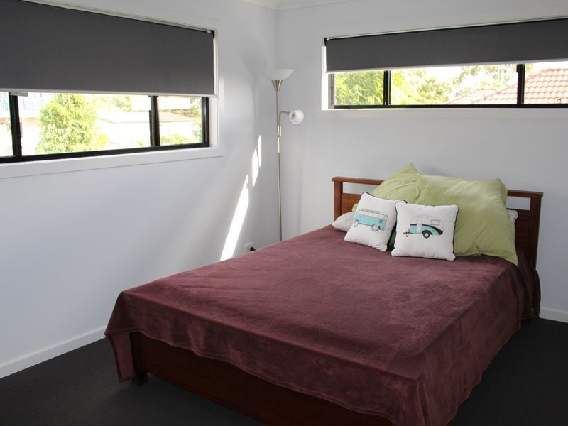 42 Sapphire Parade, Diamond Beach NSW 2430