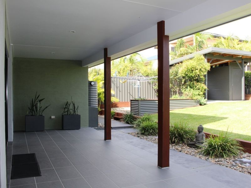 42 Sapphire Parade, Diamond Beach NSW 2430