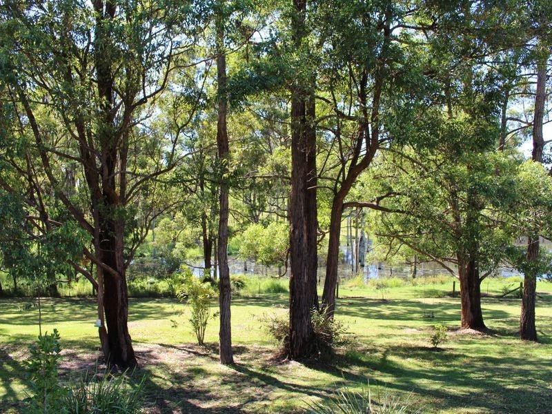 4 Headland Drive, Hallidays Point NSW 2430