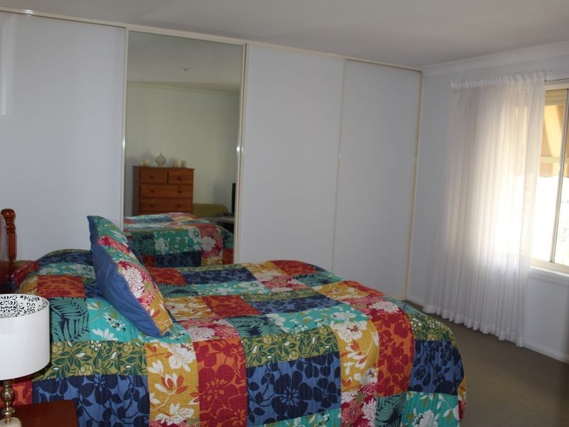 4 Headland Drive, Hallidays Point NSW 2430