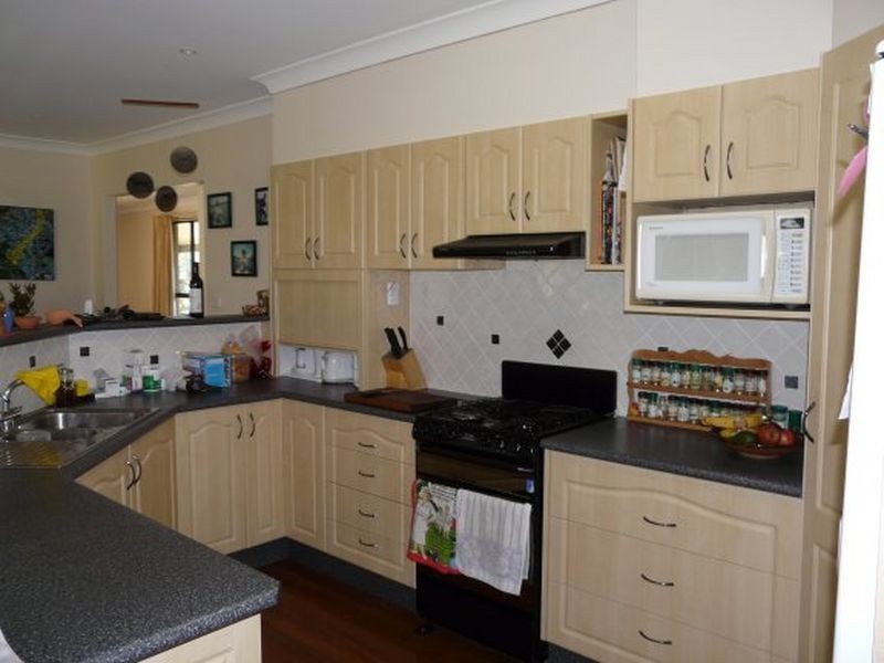 Hallidays Point NSW 2430