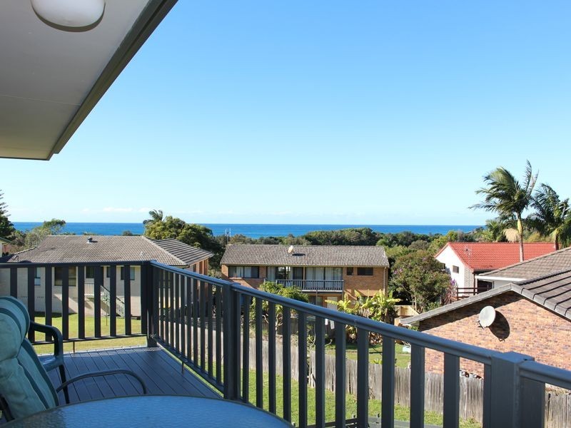 5 Orana Place, Hallidays Point NSW 2430