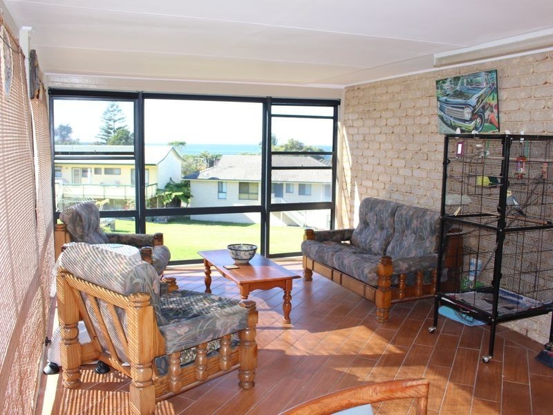 5 Orana Place, Hallidays Point NSW 2430
