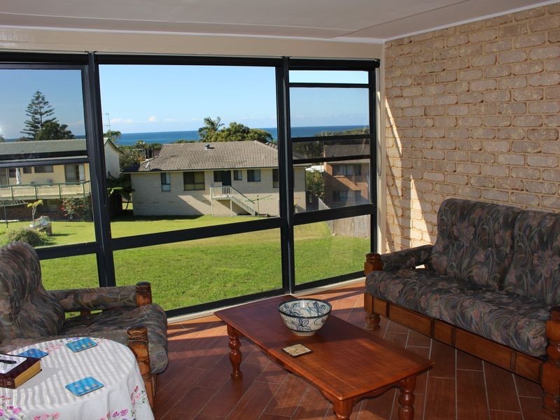 5 Orana Place, Hallidays Point NSW 2430