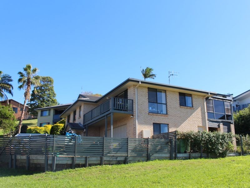 5 Orana Place, Hallidays Point NSW 2430