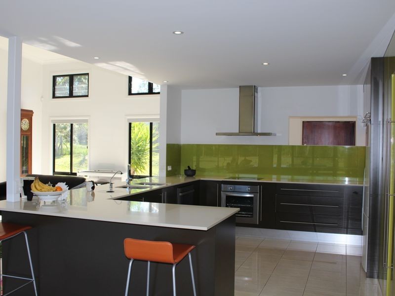 7 Federation Drive, Hallidays Point NSW 2430