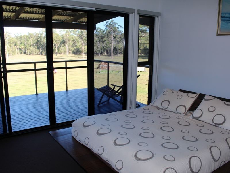 7 Federation Drive, Hallidays Point NSW 2430