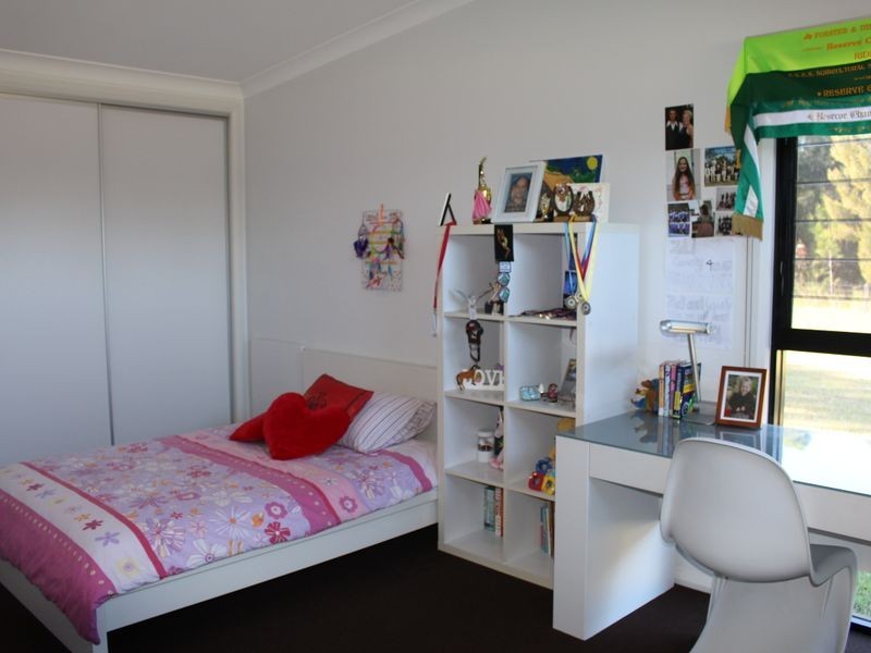 7 Federation Drive, Hallidays Point NSW 2430