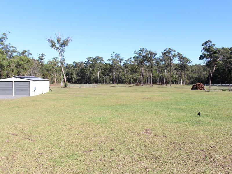 7 Federation Drive, Hallidays Point NSW 2430